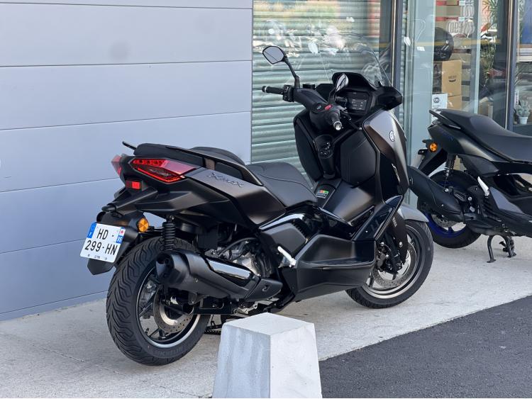YAMAHA XMAX 300 TECH MAX