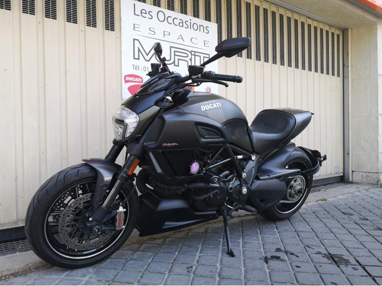 DUCATI DIAVEL 1200 CARBON