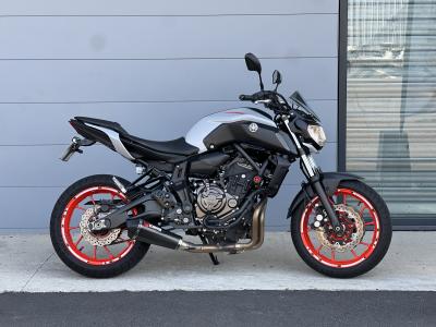YAMAHA MT-07 - A2