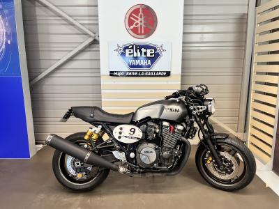 YAMAHA XJR 1300 RACER