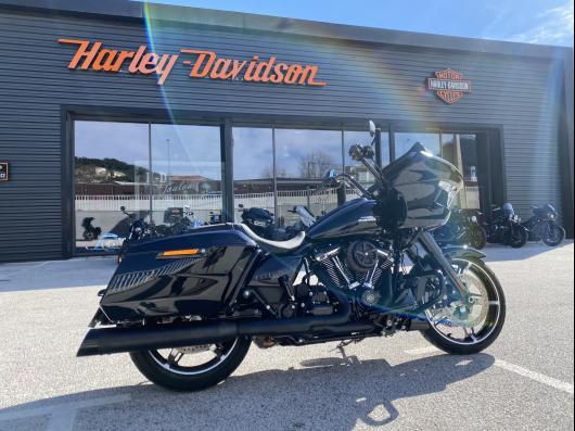HARLEY-DAVIDSON TOURING ROAD GLIDE 1923