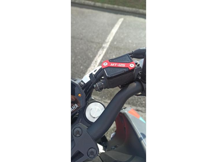 YAMAHA MT-125 ABS