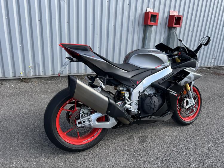 APRILIA RSV4 1100