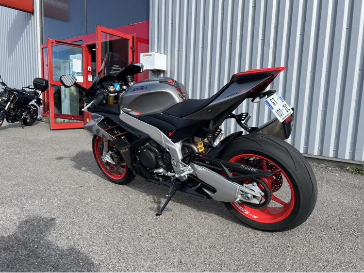 APRILIA RSV4 1100