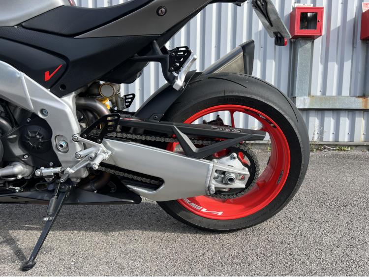 APRILIA RSV4 1100