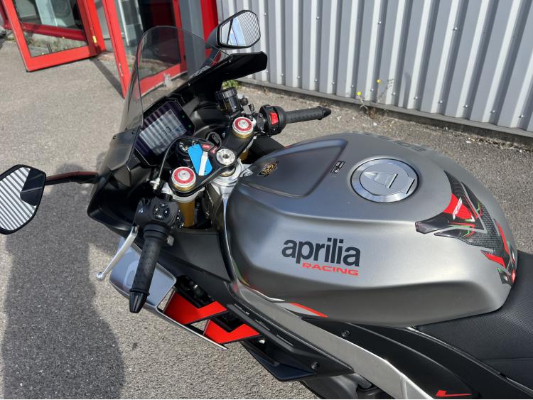 APRILIA RSV4 1100