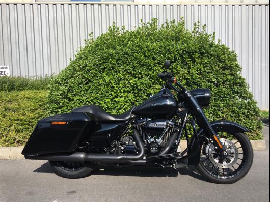 HARLEY-DAVIDSON TOURING ROAD KING 1745 SPECIAL