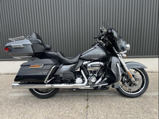 HARLEY-DAVIDSON TOURING ULTRA LIMITED 1868 