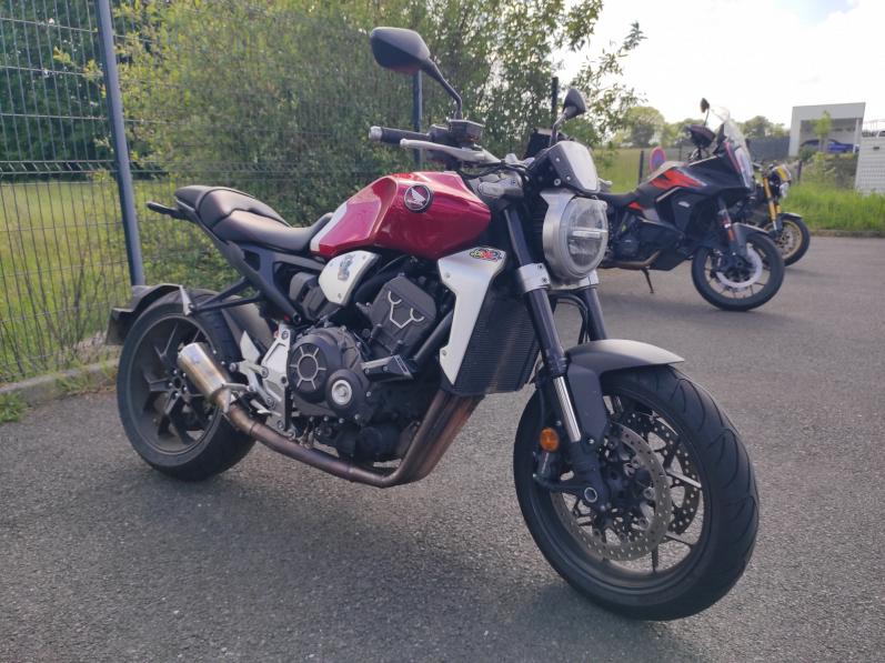 HONDA CB 1000 R