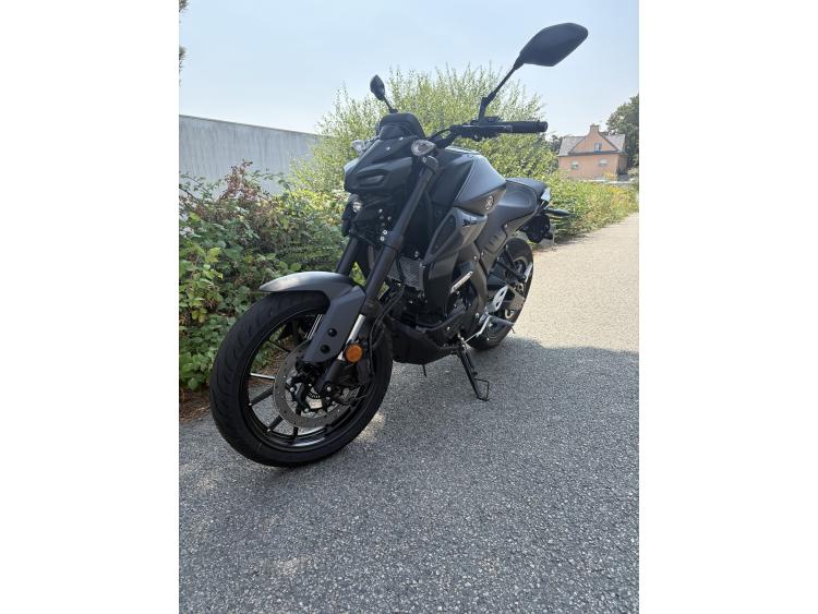 YAMAHA MT-125 ABS