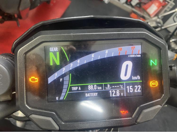 KAWASAKI Z 650 (47.5CV)