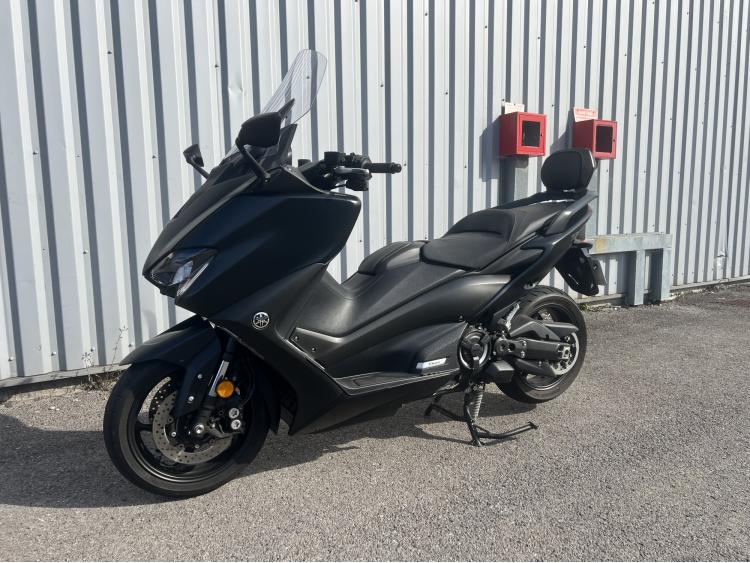 YAMAHA XP T-MAX 560 (A partir de 131€/mois)