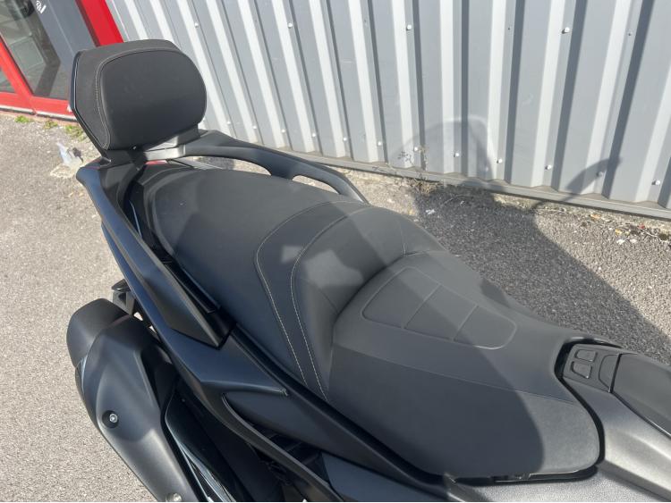 YAMAHA XP T-MAX 560 (A partir de 131€/mois)