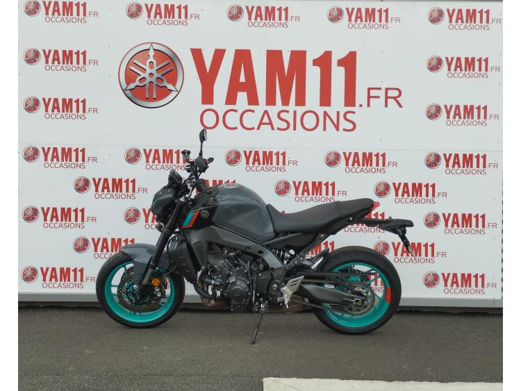 YAMAHA MT-09 A2