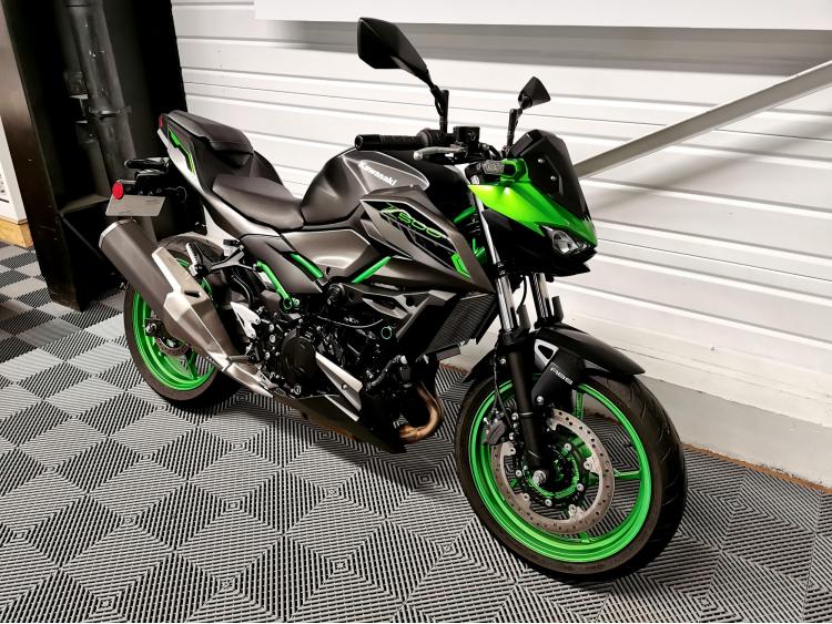 KAWASAKI Z500 SE - Eligible au permis A2 - Garantie constructeur 03/2028 - Z 500