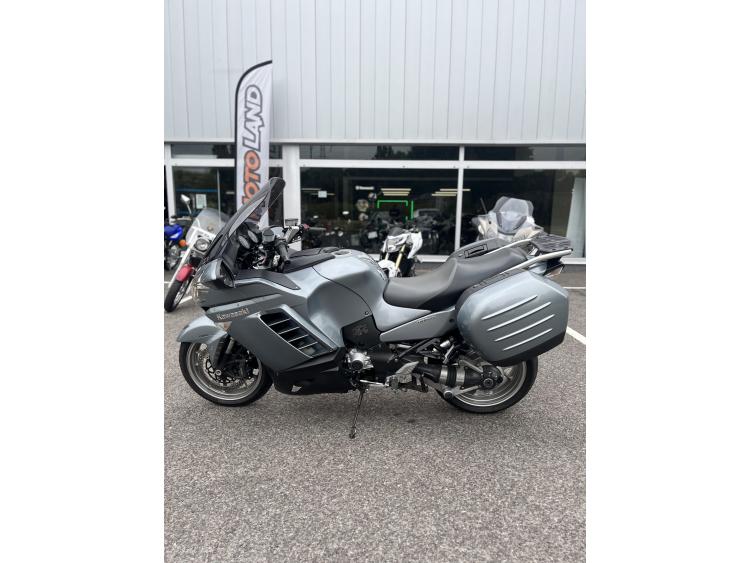 KAWASAKI GTR 1400 ABS 