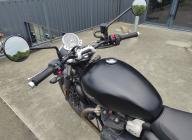 TRIUMPH STREET TWIN  900