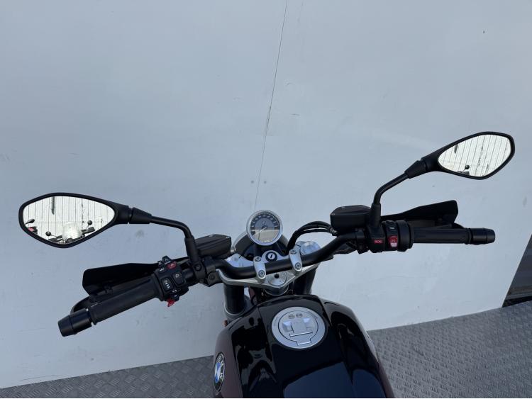 BMW R 12