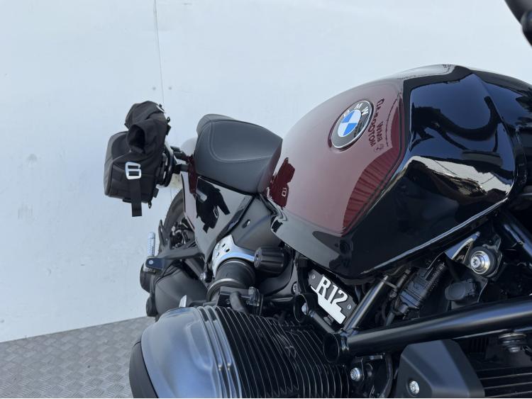 BMW R 12