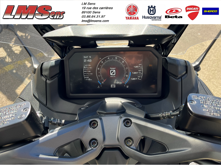 YAMAHA XP T-MAX 560 TECH MAX