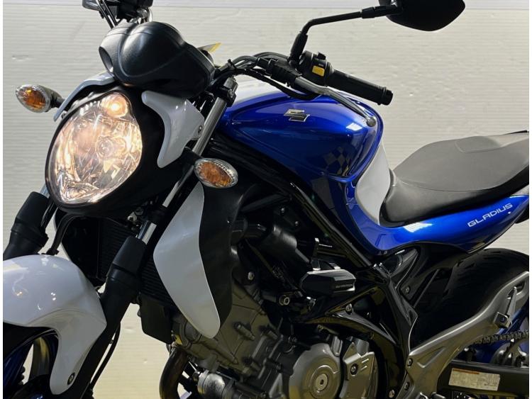 SUZUKI SFV-650 GLADIUS  ABS  L3