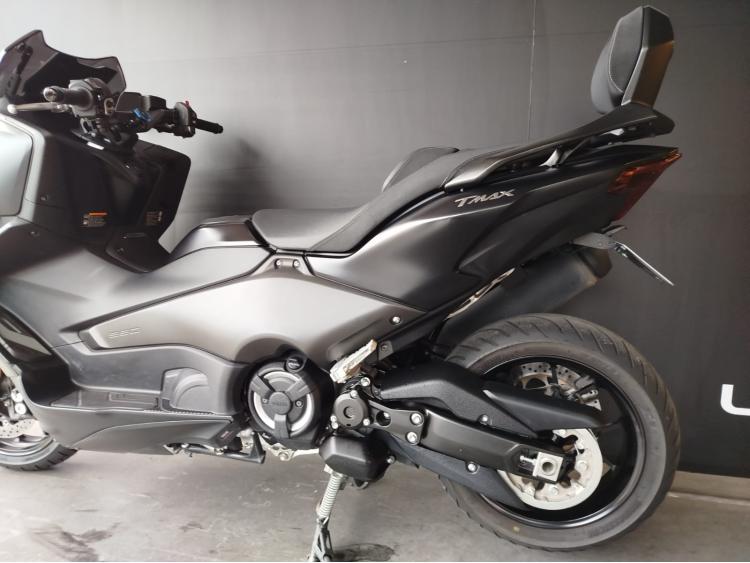 YAMAHA XP T-MAX 560