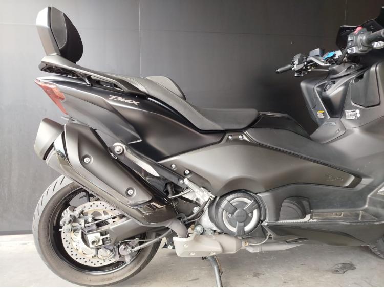 YAMAHA XP T-MAX 560