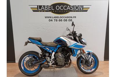 SUZUKI GSX-8S A2
