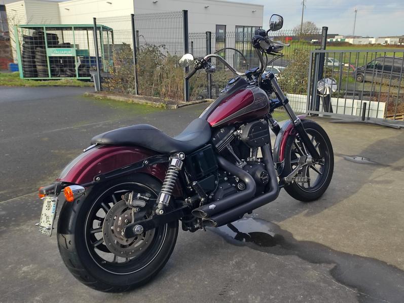 HARLEY-DAVIDSON DYNA STREET BOB 1690