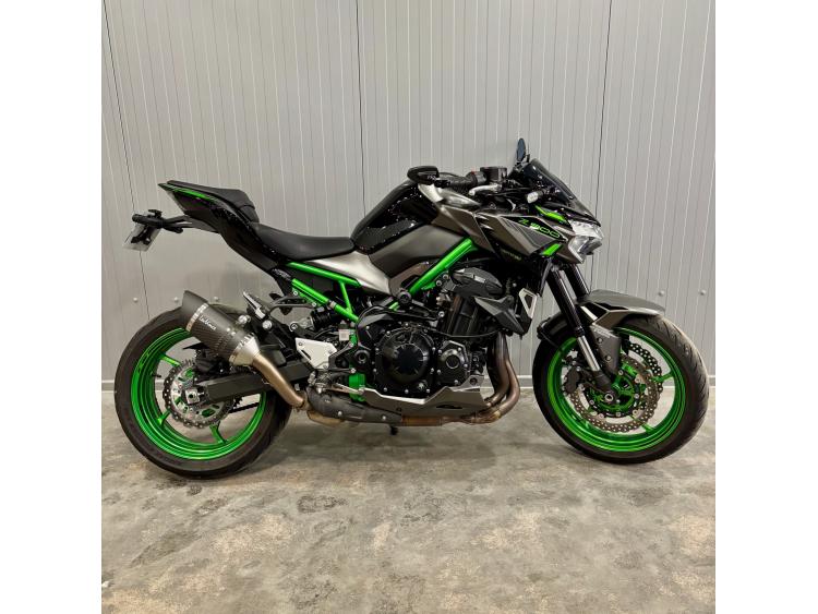 KAWASAKI Z 900