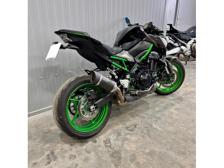 KAWASAKI Z 900