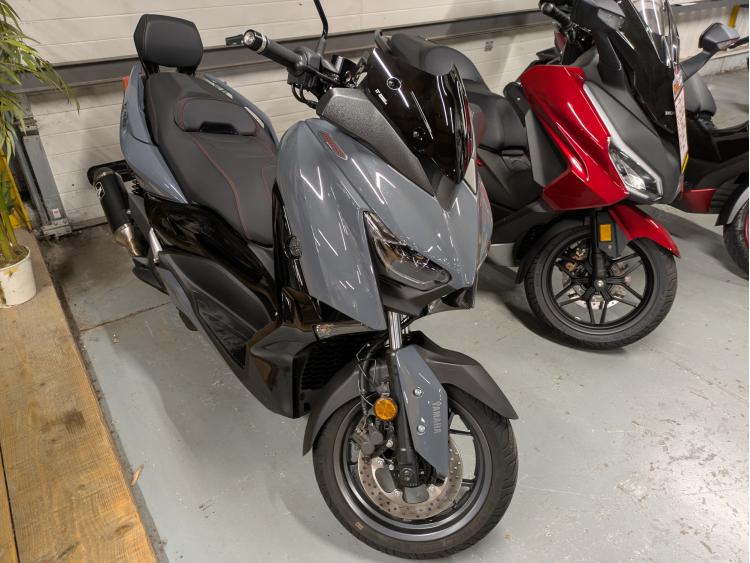 YAMAHA XMAX 125 TECH MAX