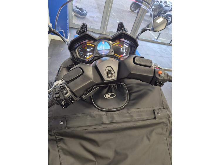 KYMCO AK 550 PREMIUM