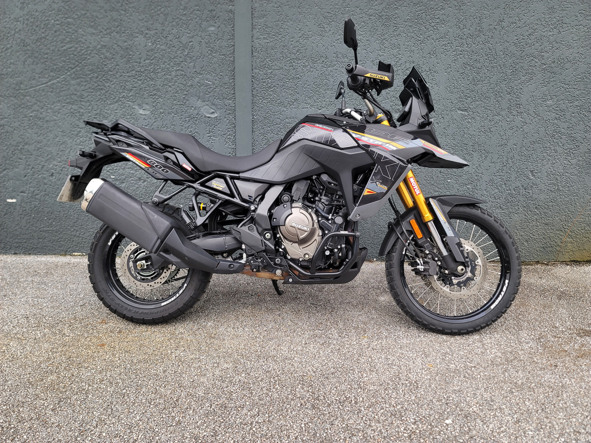 SUZUKI DL V-STROM 800DE