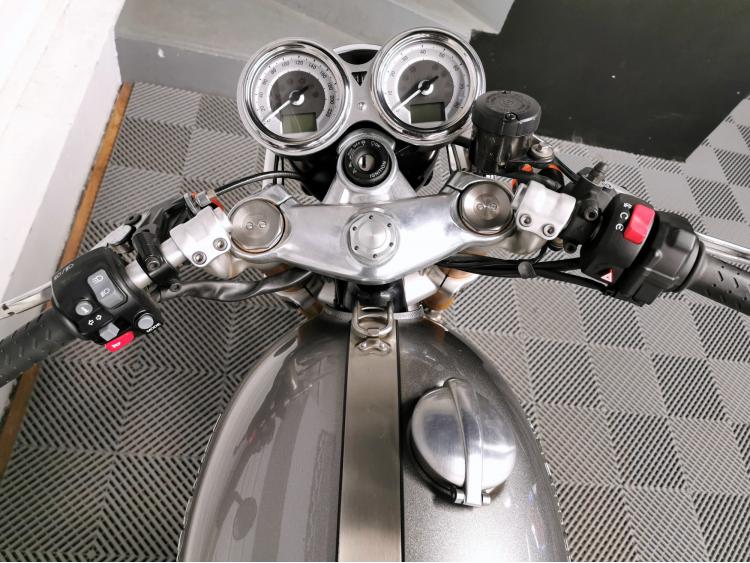 TRIUMPH THRUXTON 1200 R - 1ère Main