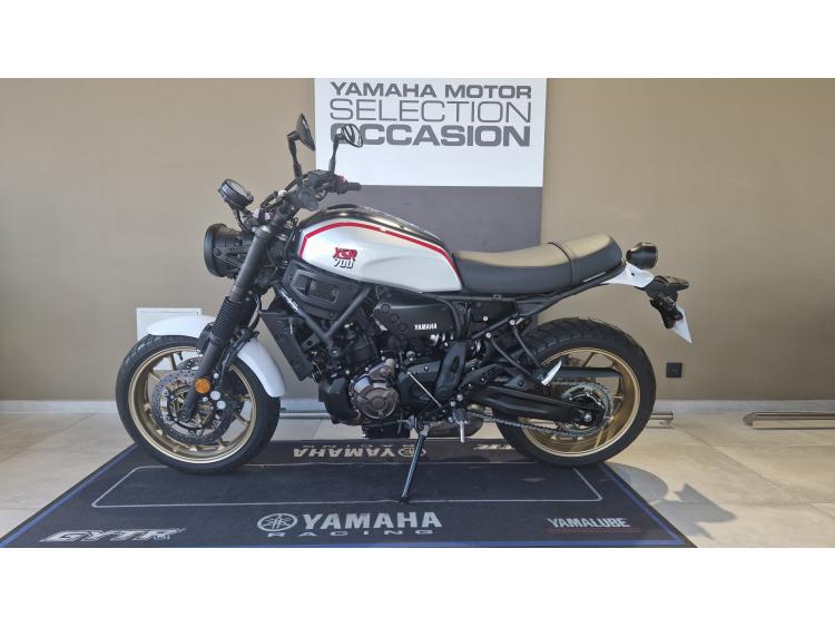 YAMAHA XSR 700 XTRIBUTE 35 KW