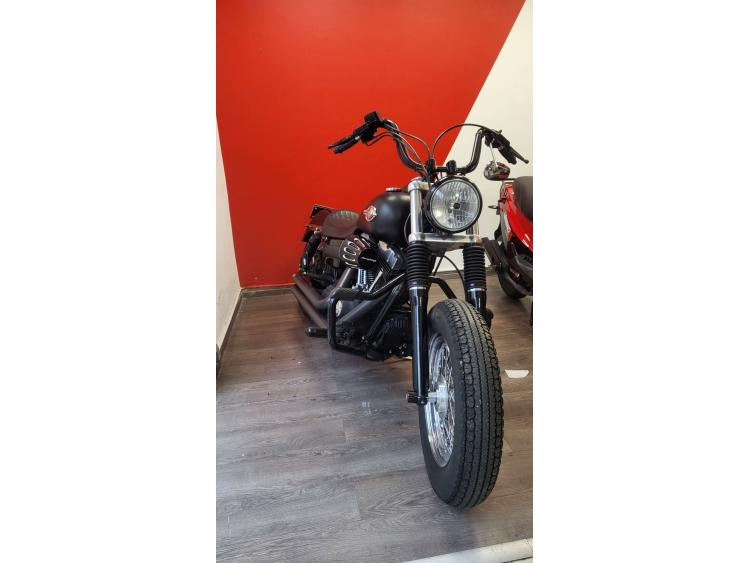 HARLEY-DAVIDSON DYNA STREET BOB 1584