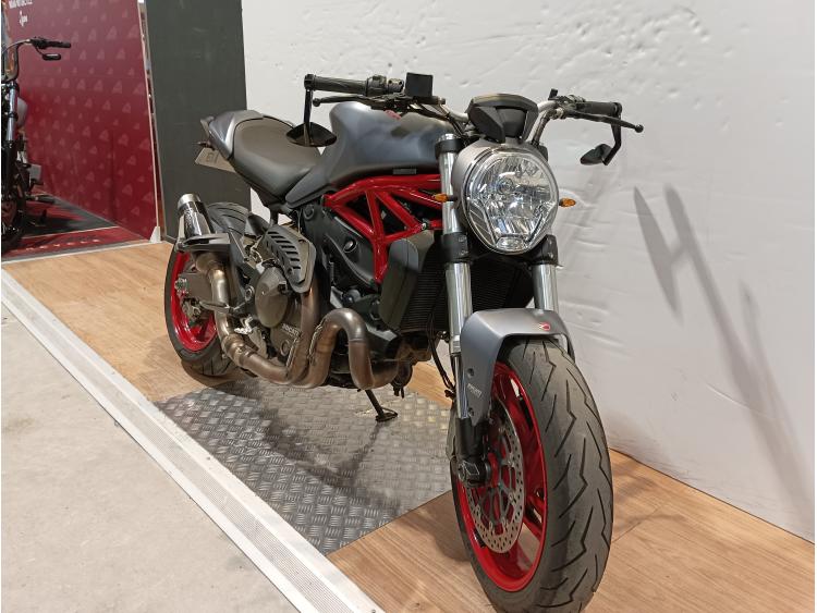 DUCATI 821 MONSTER