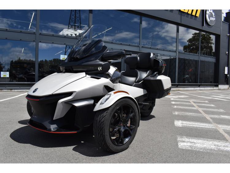 CAN-AM SPYDER RT 1330 can am canam