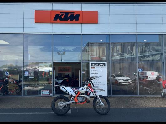 photo-annonce-ktm-250-exc-six-days_685d48598e83e709088035.jpg