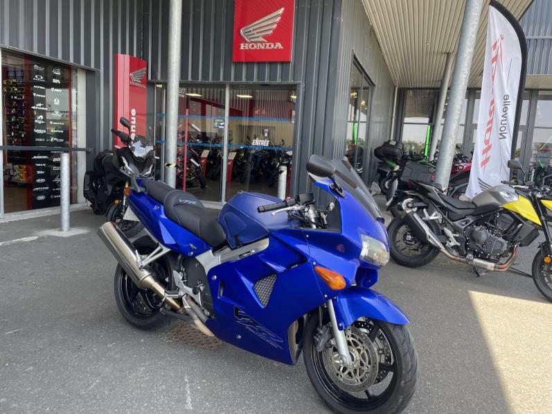 HONDA VFR 800 F
