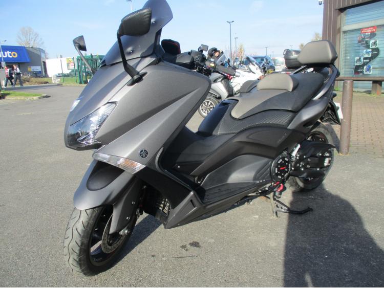 YAMAHA XP T-MAX 530