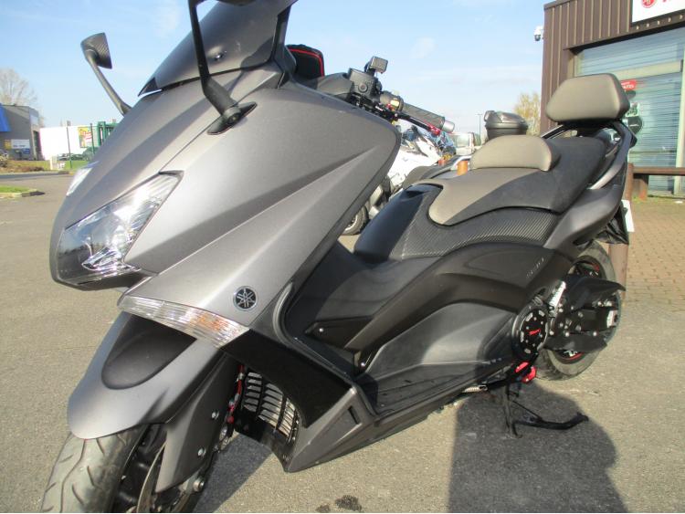 YAMAHA XP T-MAX 530