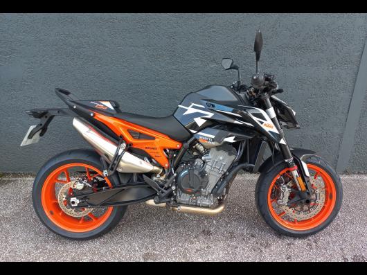 KTM 890 DUKE GP