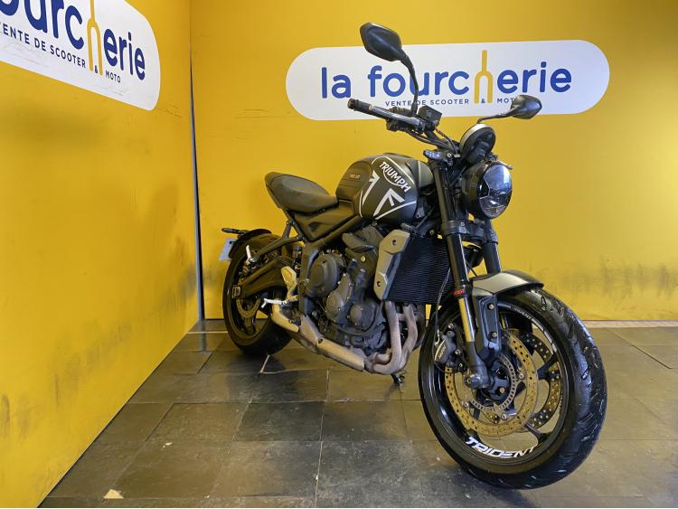 TRIUMPH TRIDENT 660