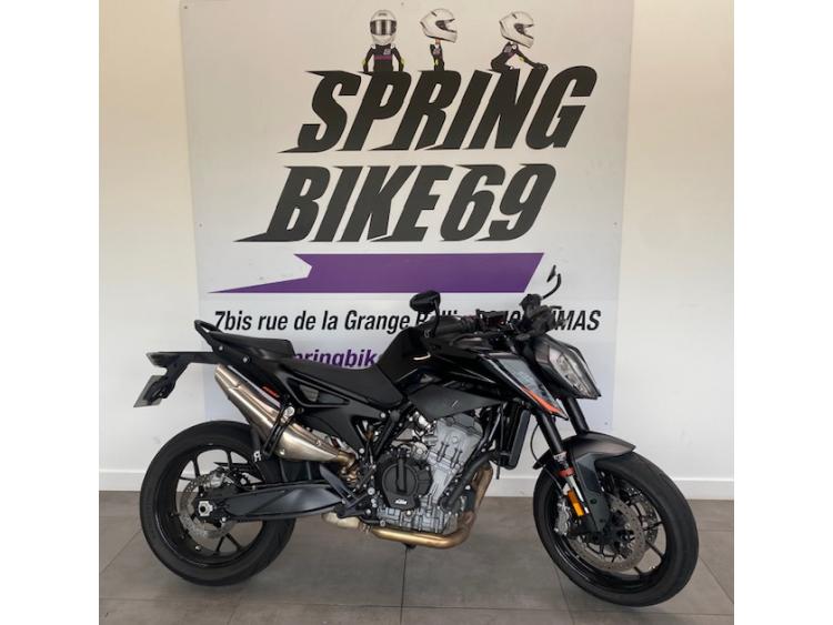 KTM 890 DUKE