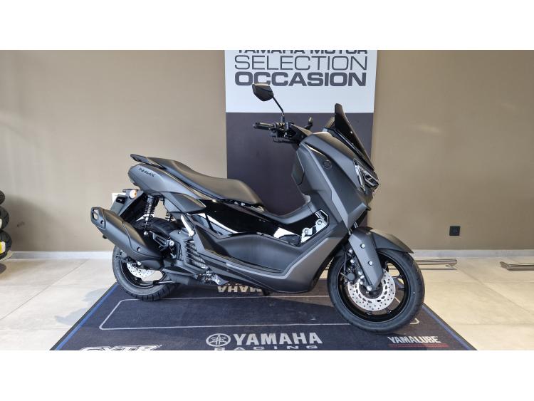YAMAHA NMAX 125