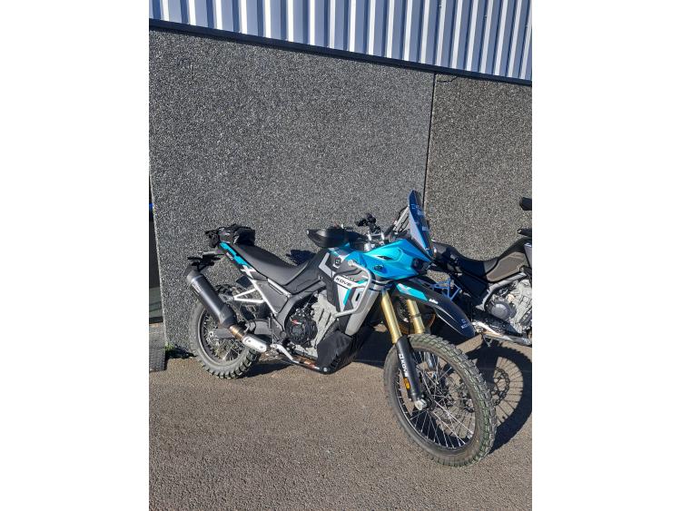 KOVE 800X RALLY - Démo 