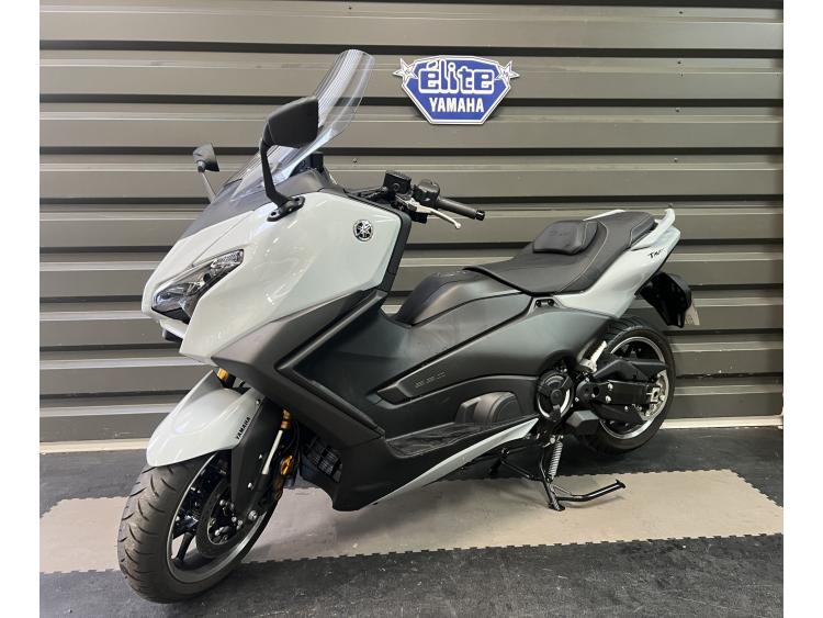 YAMAHA XP T-MAX 560 TECH MAX 2025 - Livraison 