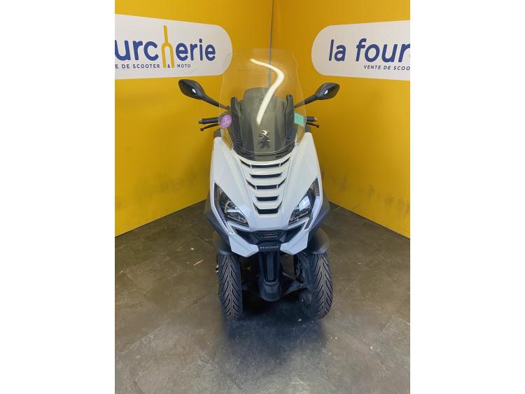 PEUGEOT METROPOLIS 400
